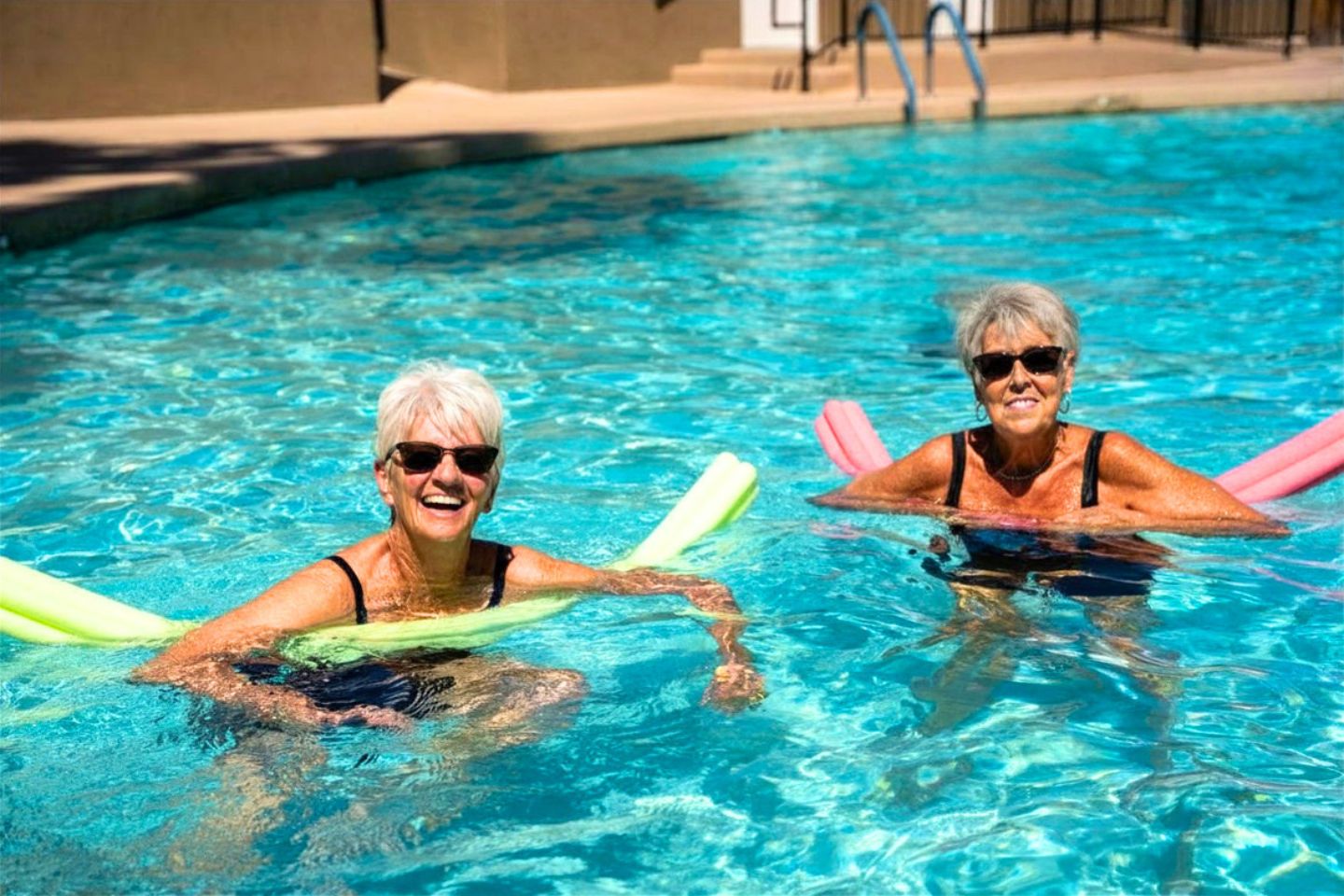Desertscape Two Ladies Pool[3]